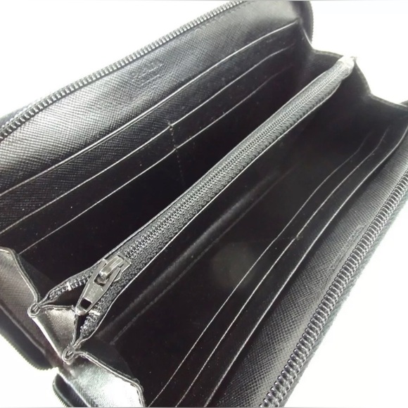 PRADA Saffiano Leather Long Zip Around Wallet 😍🖤 - Picture 4 of 16